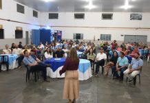 Jantar dançante celebra convivência e valorização da terceira idade em Sonora